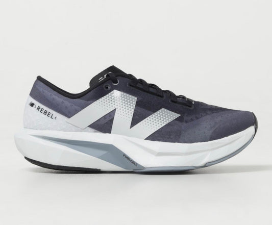 New Balance Fuel Cell V4