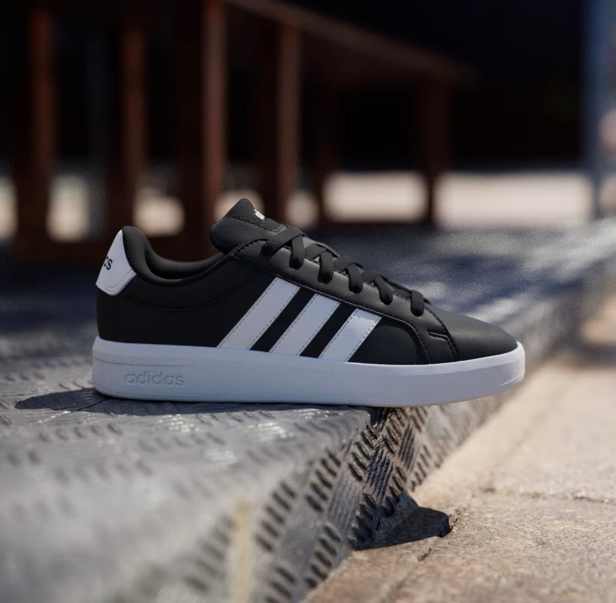 Adidas Grand Court