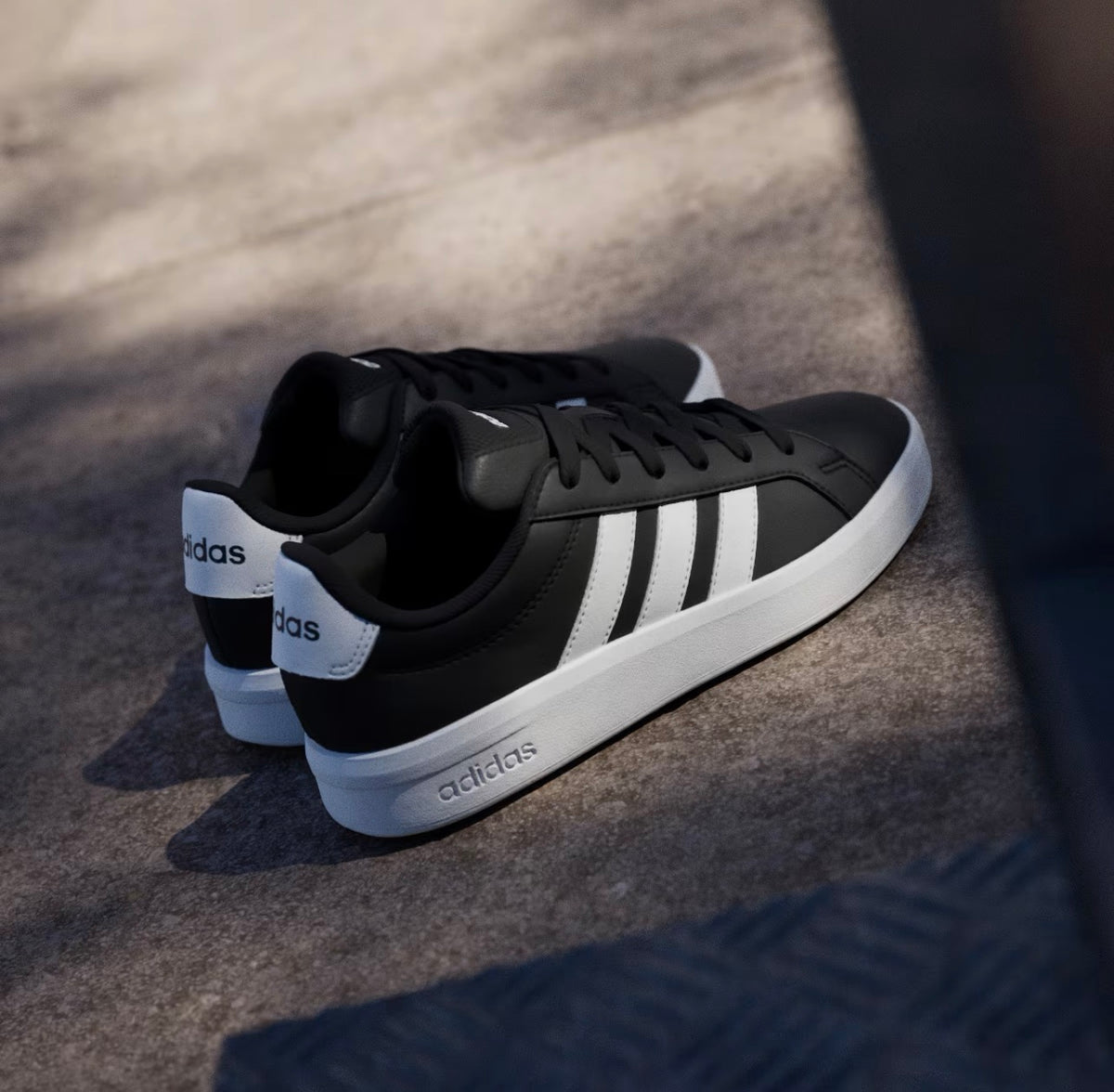 Adidas Grand Court