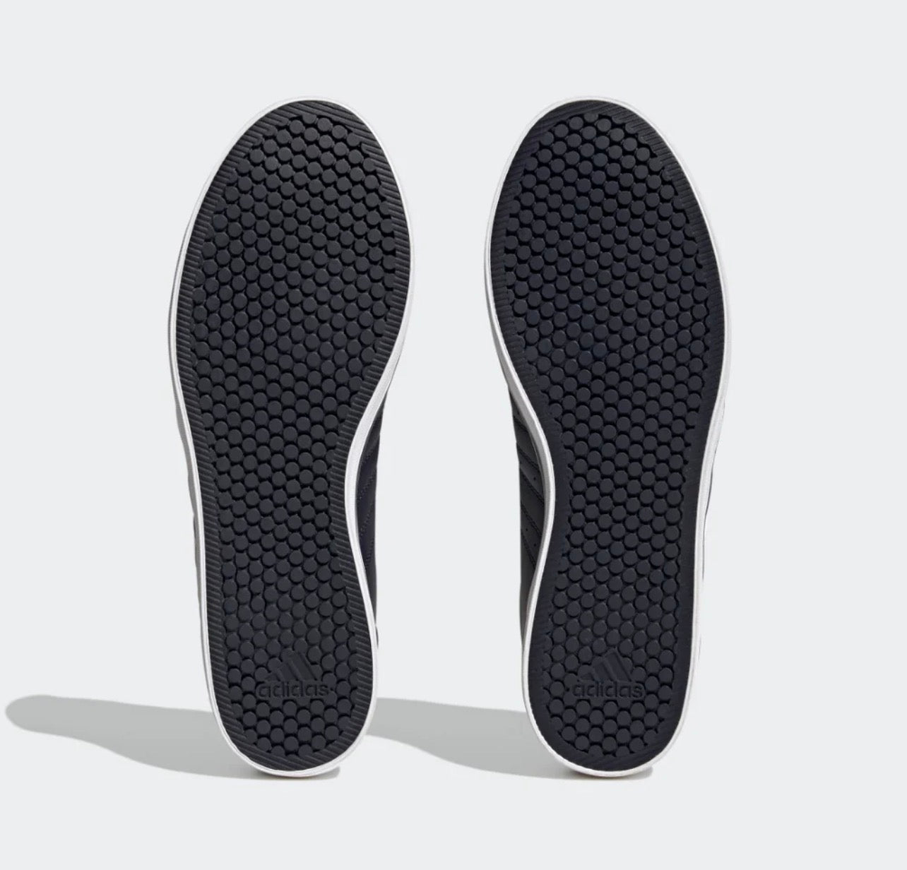 Adidas VS Pace